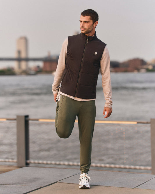 Echo Insulated Vest 2.0 Men's Black Vest | Vuori US
