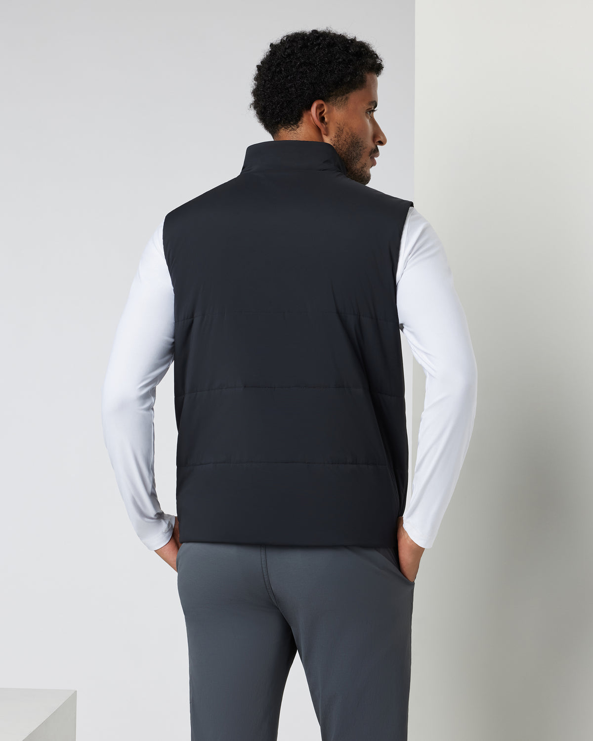 Echo Insulated Vest 2.0 Men's Black Vest | Vuori US