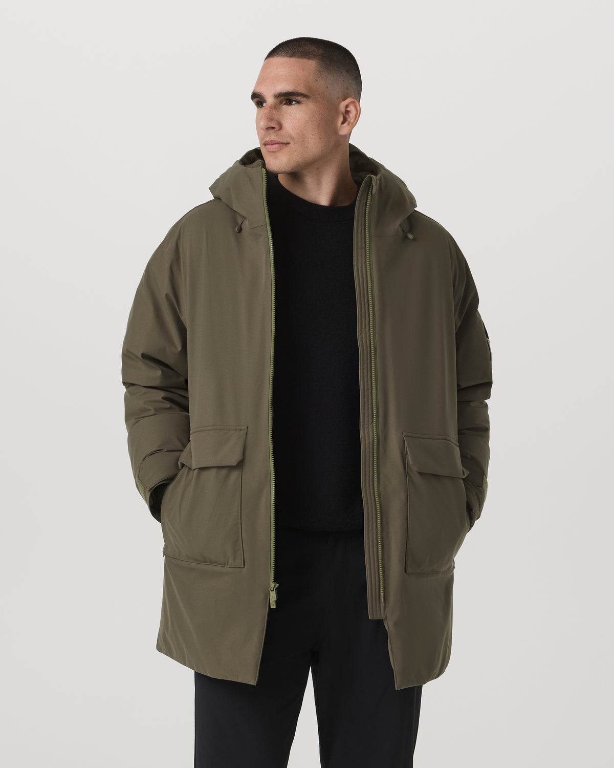 Bering Down Parka Warm Men's Oregano Jacket | Vuori
