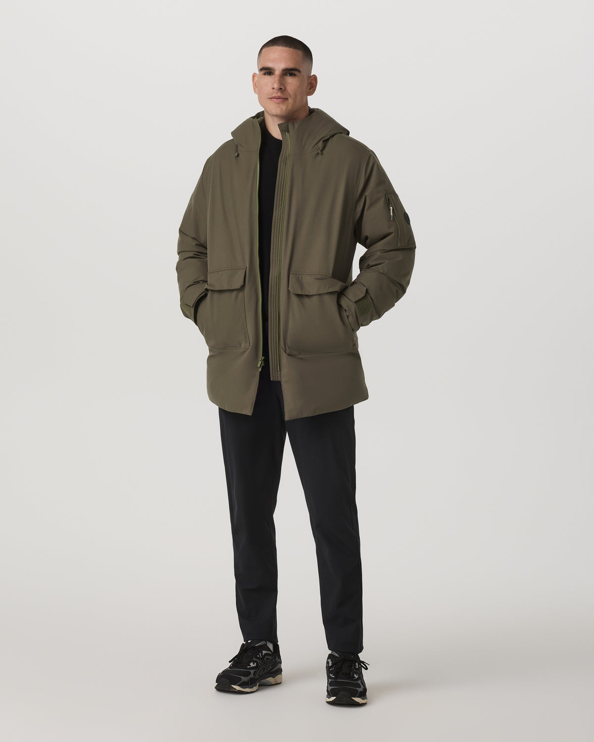 Bering Down Parka Warm Men's Oregano Jacket | Vuori