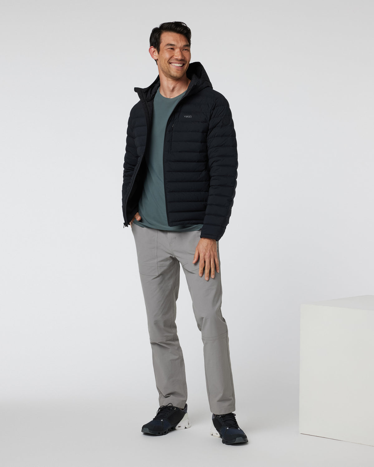 Steadfast Full Zip Hooded Jacket Black | Vuori Clothing