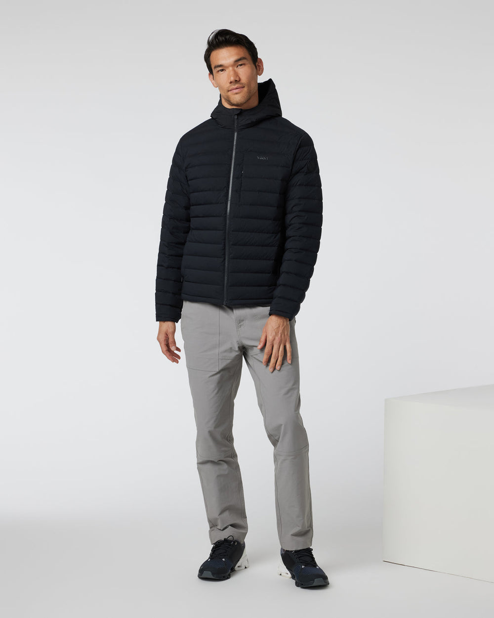Steadfast Full Zip Hooded Jacket Black | Vuori Clothing