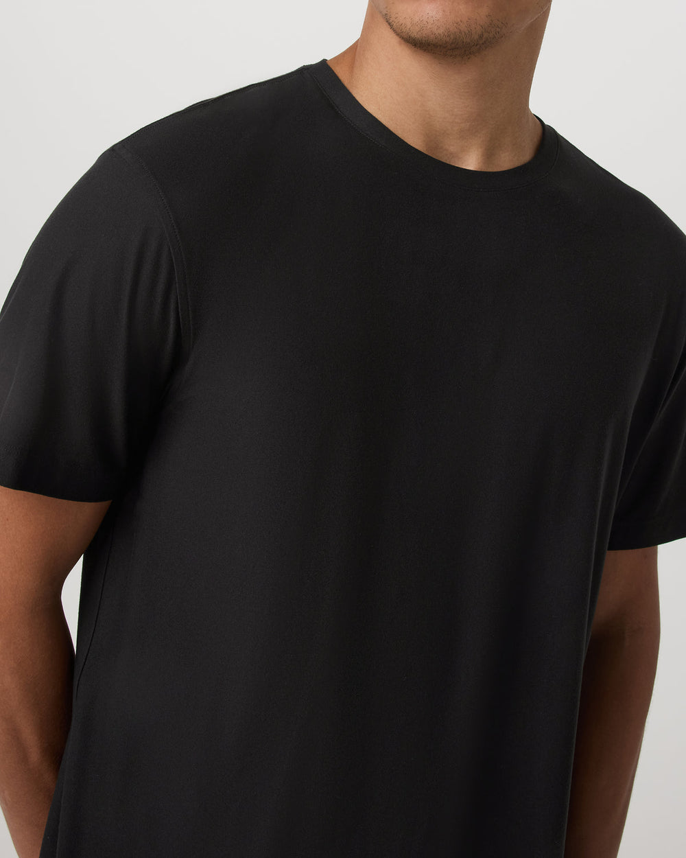 Short Sleeve Strato Tee - Relaxed Fit Men's Black Shirt | Vuori Sale