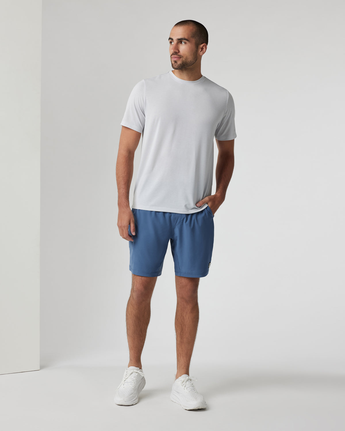 Current Tech Tee Men's Frost Grey Lightweight Shirt | Vuori Clothing