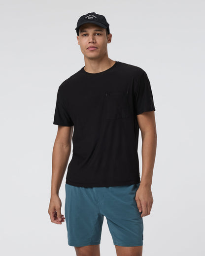 Short Sleeve Strato Pocket Tee - Relaxed Fit Black | Vuori Clothing