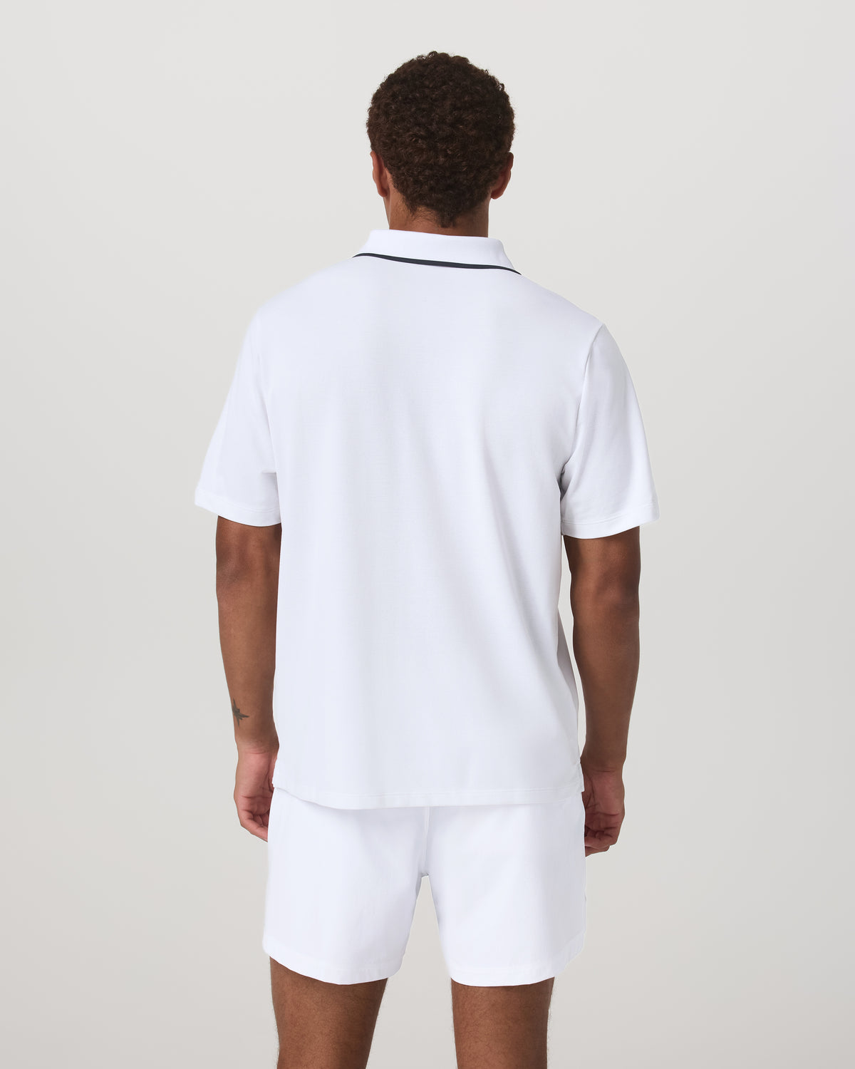 Short Sleeve Gamepoint Polo 2.0 Men's White Polo Shirt | Vuori Discount