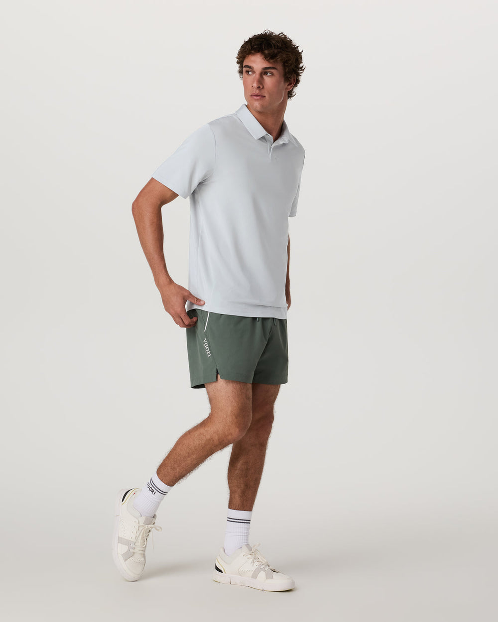 Short Sleeve Viewpoint Polo 2.0 Men's Sky Grey Shirt | Vuori Sale