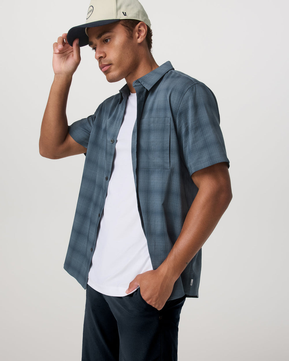 Short Sleeve Plaid Button Down Shirt Men's Abyss Shirt | Vuori On sale
