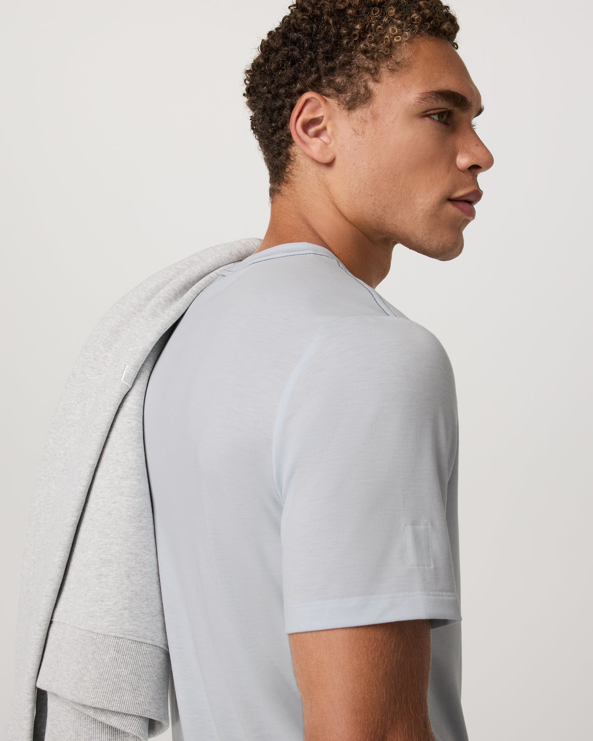 Current Tech Tee Men's Performance Shirt in Light Mist | Vuori