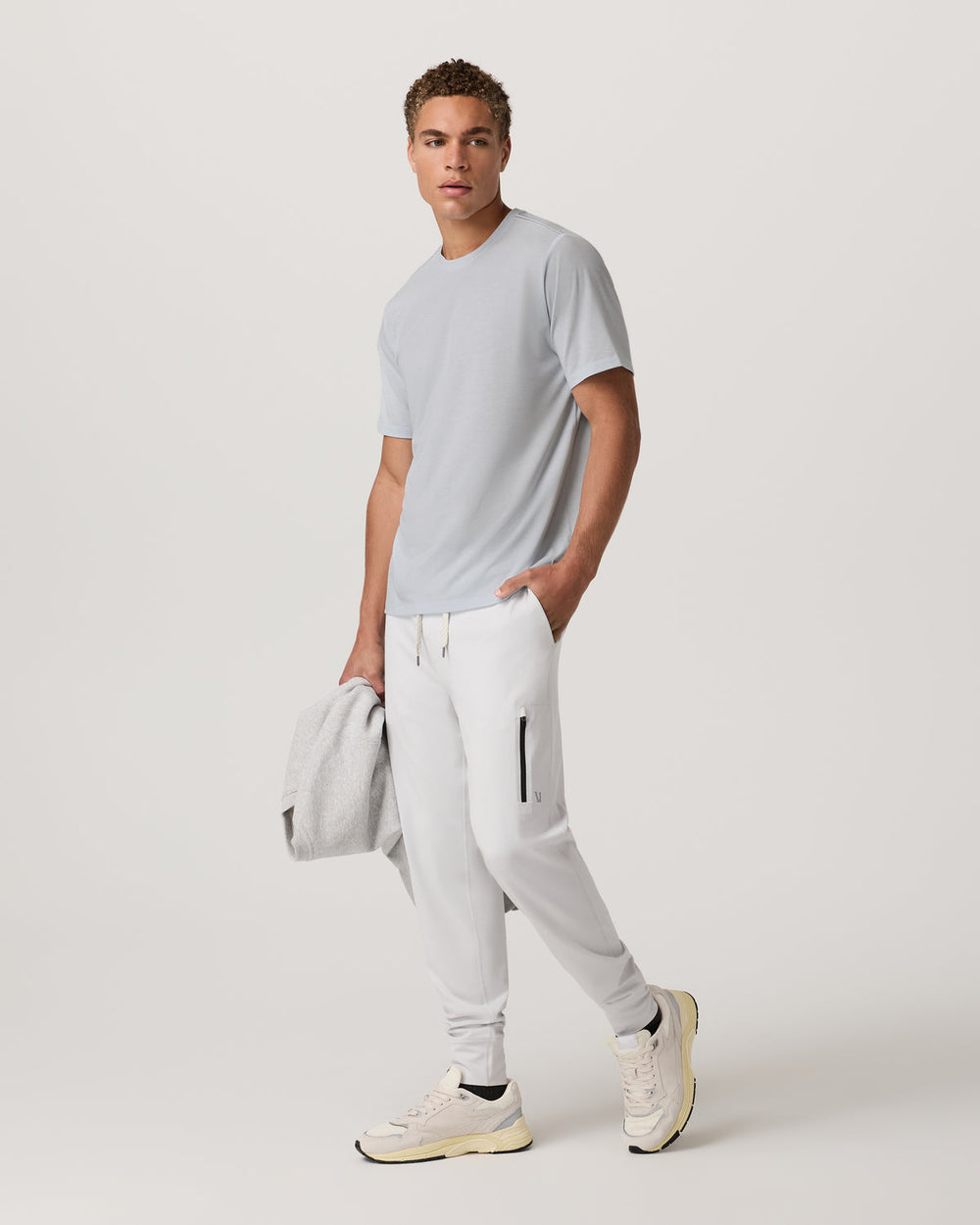 Current Tech Tee Men's Performance Shirt in Light Mist | Vuori