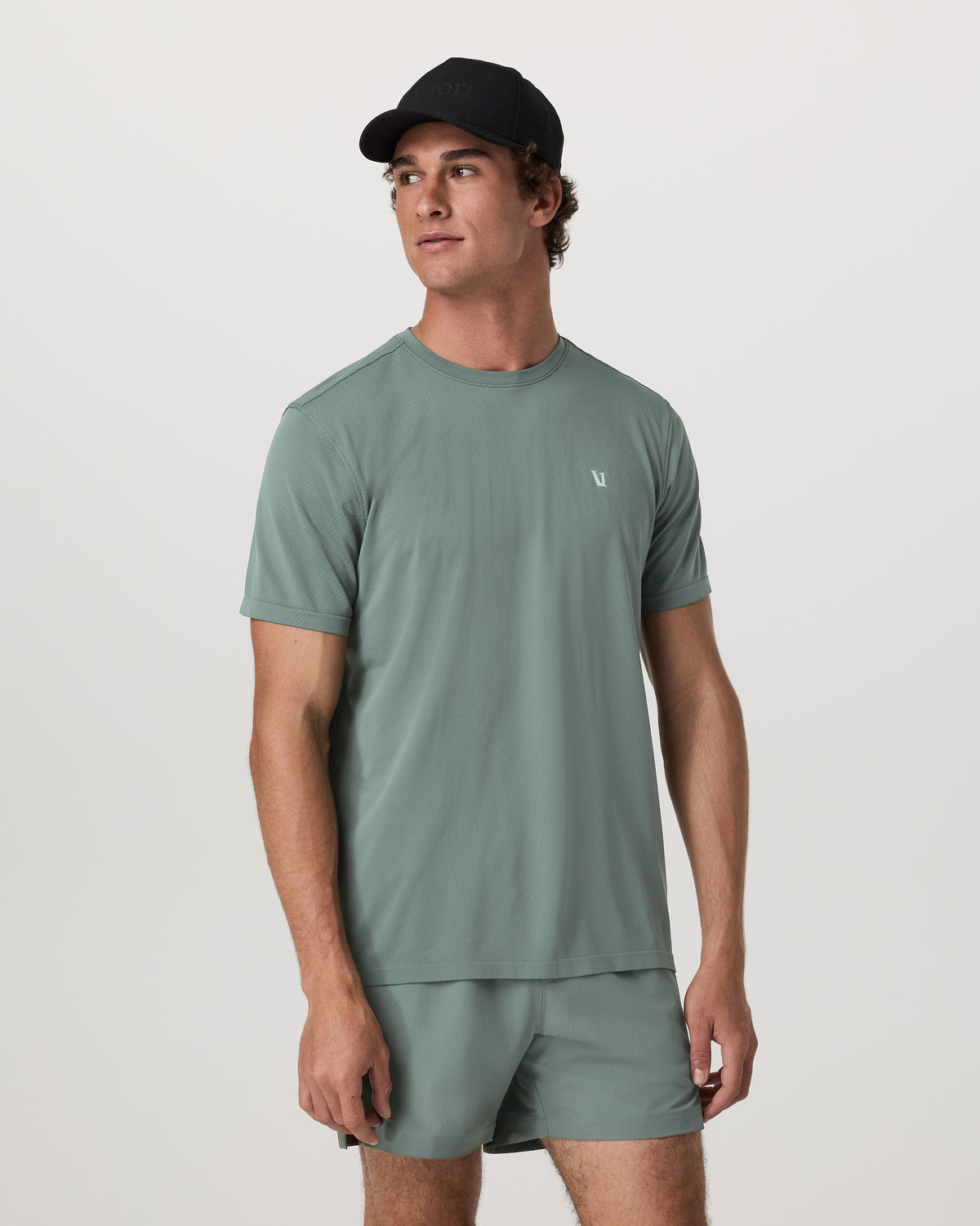 Short Sleeve Clearview Seamless Tee Men's Marsh T-Shirt | Vuori Clothing