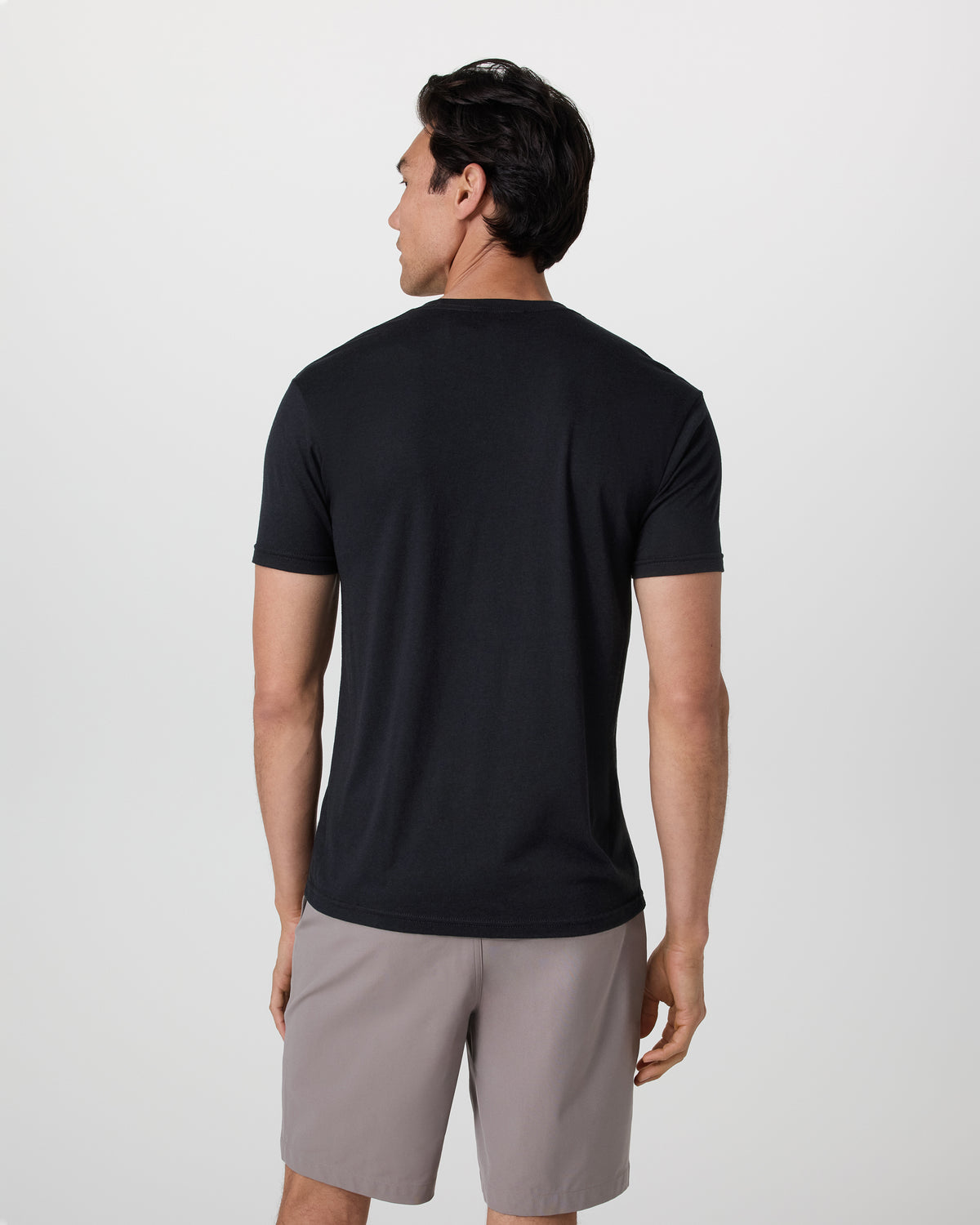 V1 Logo Tee Men's Black Graphic Tee | Vuori Sale