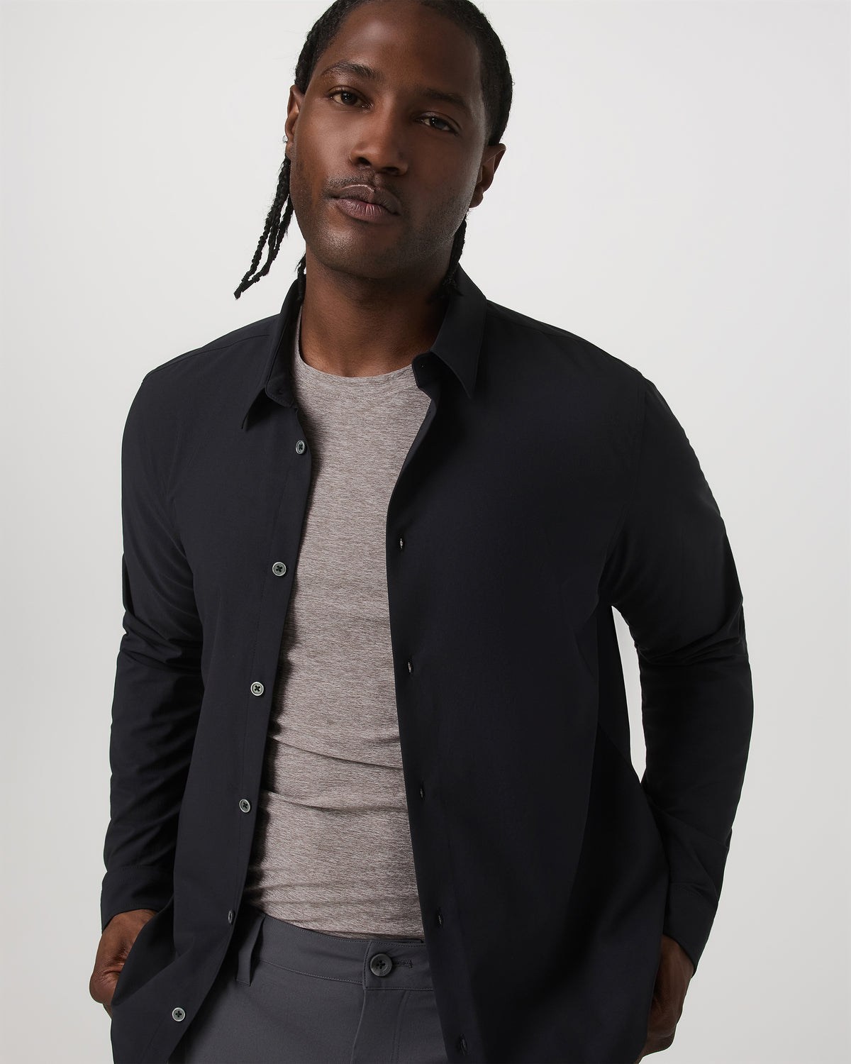Long Sleeve Manhattan Button Down Men's Black Shirt | Vuori US