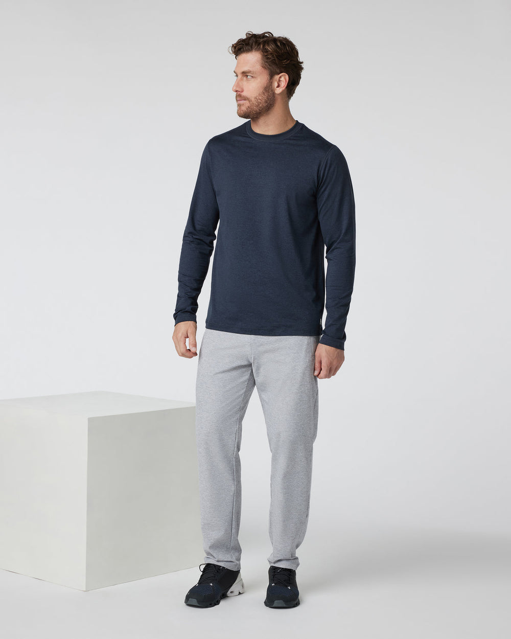 Long Sleeve Ponto Performance Tee Midnight Heather | Vuori Clothing