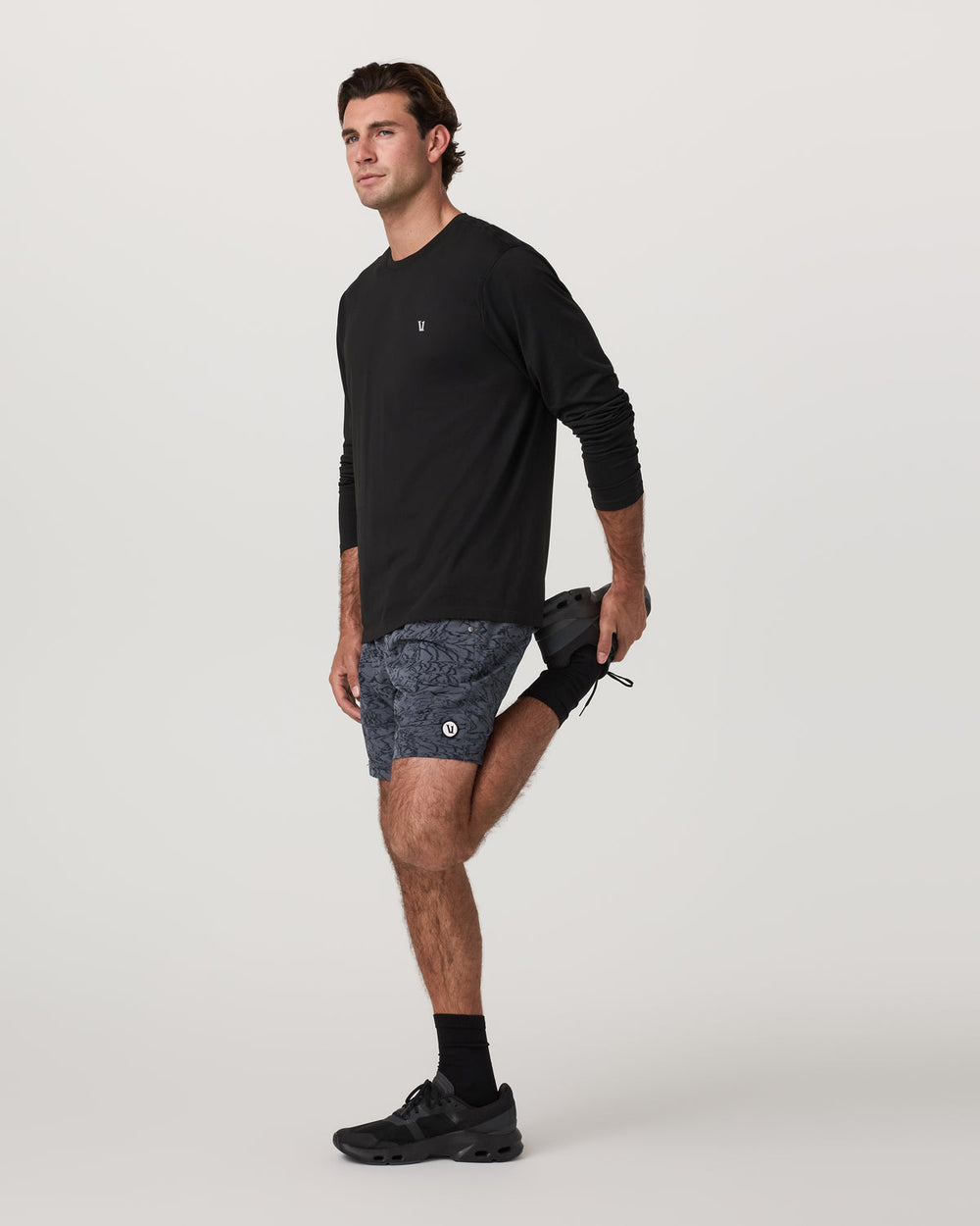 Men's Long Sleeve Clearview Seamless Tee Black | Vuori For sale