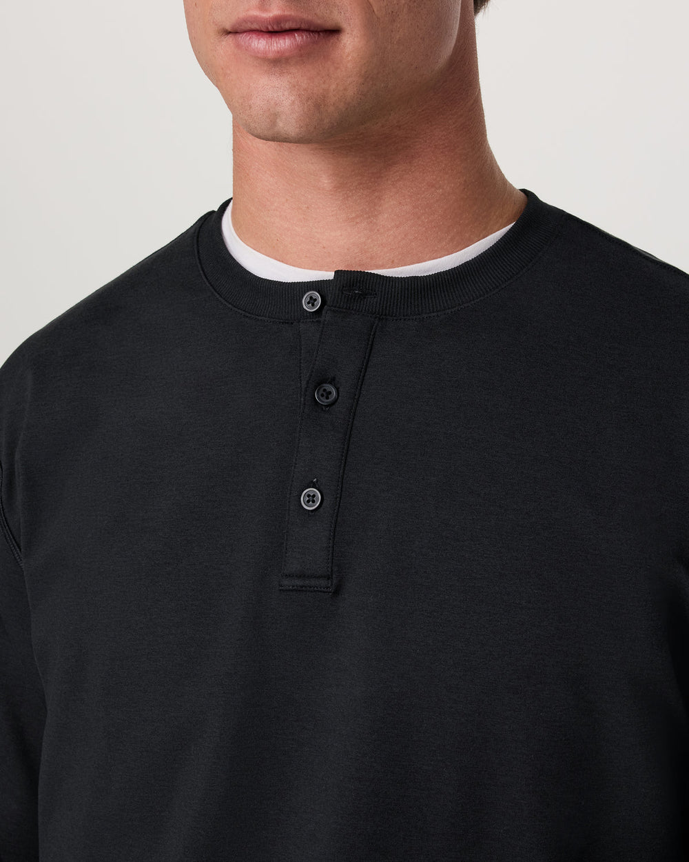 Long Sleeve Coronado Henley - Relaxed Black Heather | Vuori Outlet