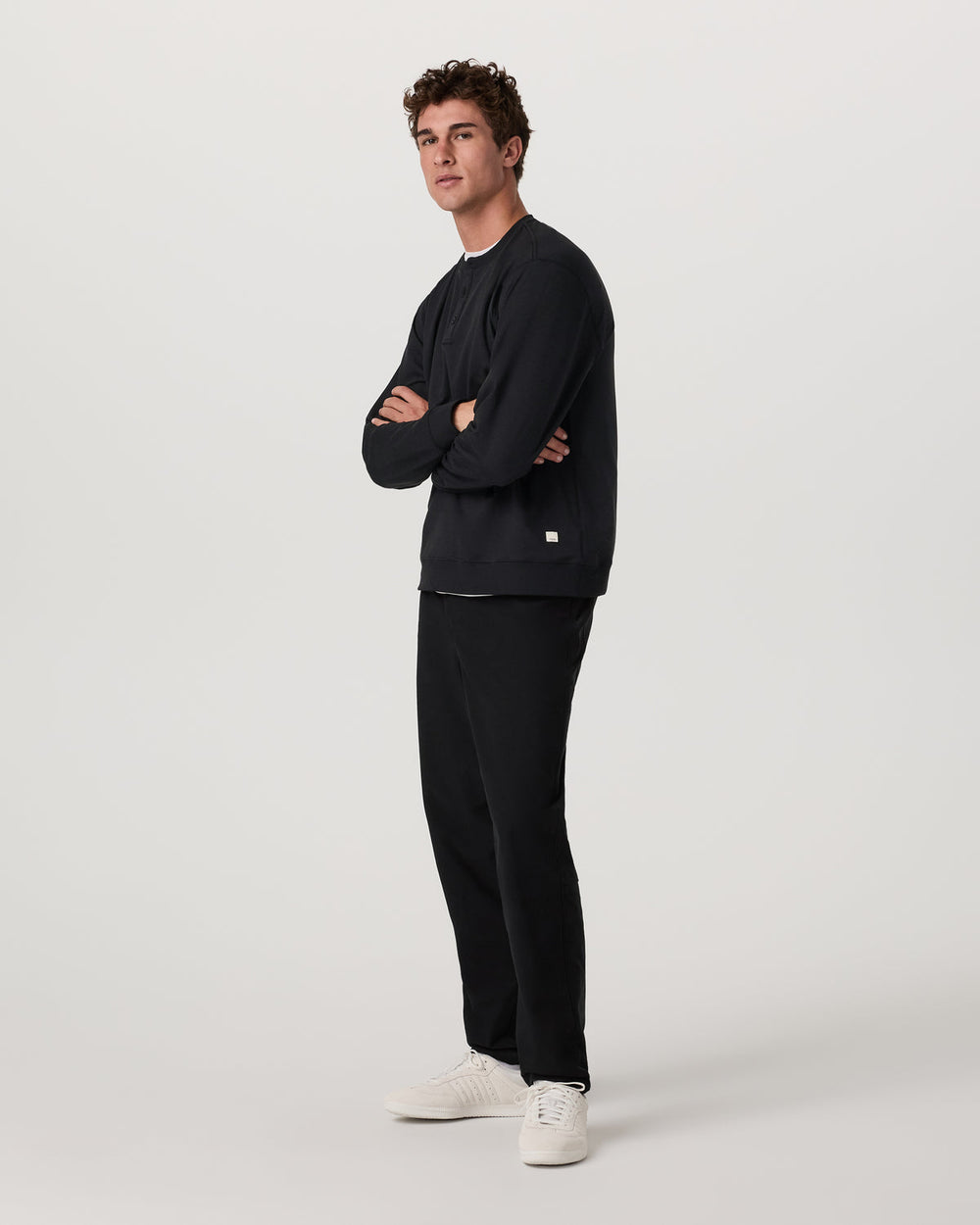 Long Sleeve Coronado Henley - Relaxed Black Heather | Vuori Outlet