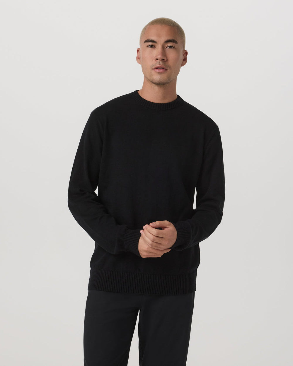 Fluent Sweater Men's Black Sweater | Vuori On sale