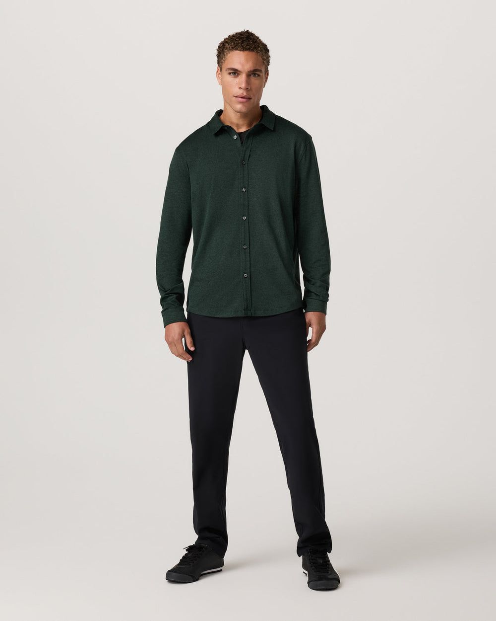 Men's Long Sleeve Ponto Button Down Evergreen Heather | Vuori US