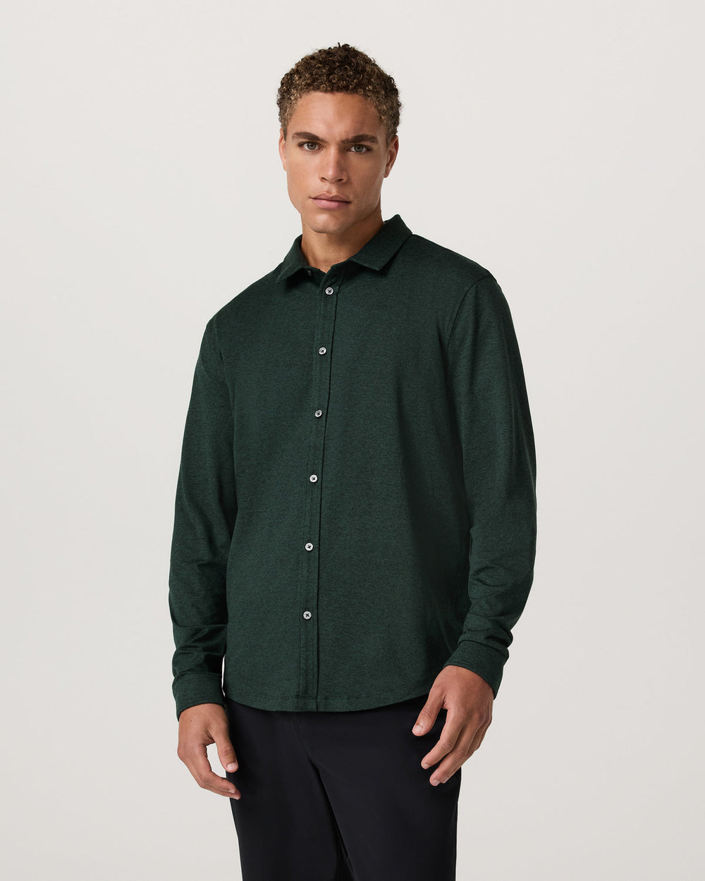 Men's Long Sleeve Ponto Button Down Evergreen Heather | Vuori US