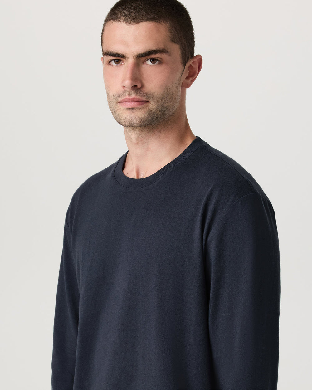 Long Sleeve Heavyweight Cotton Tee Men's Navy Shirt | Vuori