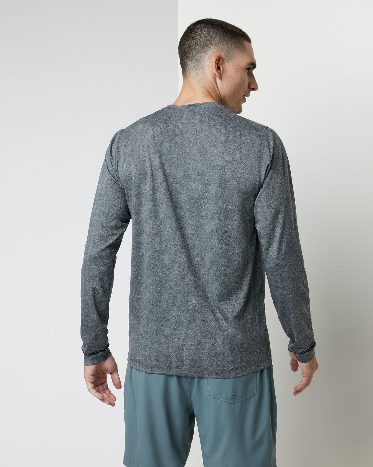 Long Sleeve Tradewind Performance Tee 2.0 Heather Grey | Vuori Discount