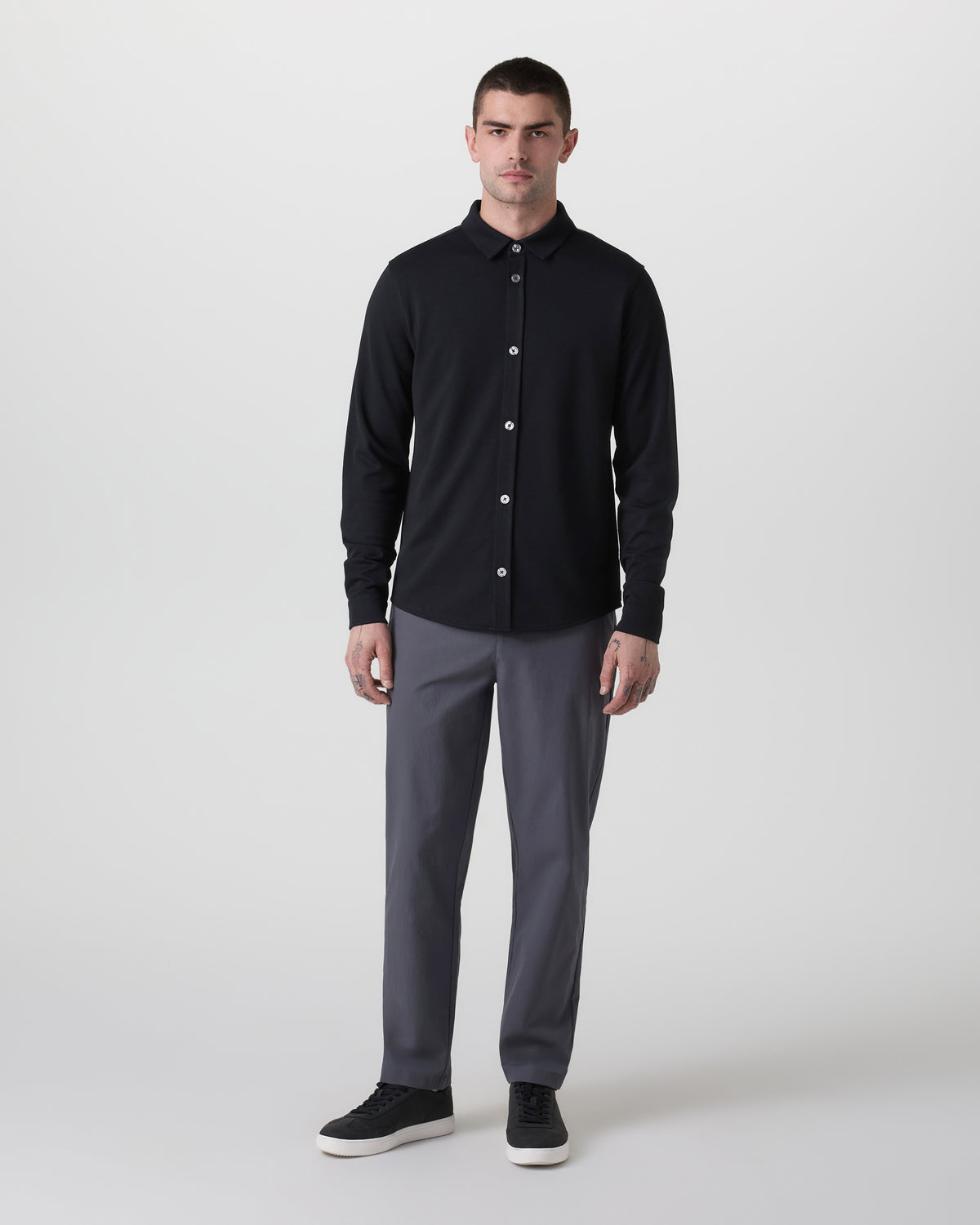 Long Sleeve North Beach Button Down Black | Vuori On sale