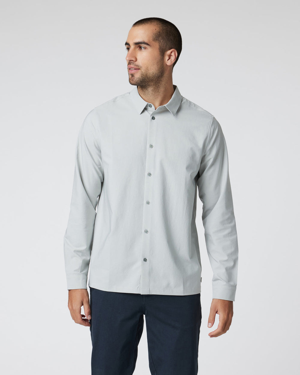 Long Sleeve Manhattan Button Down Sky Grey | Vuori For sale