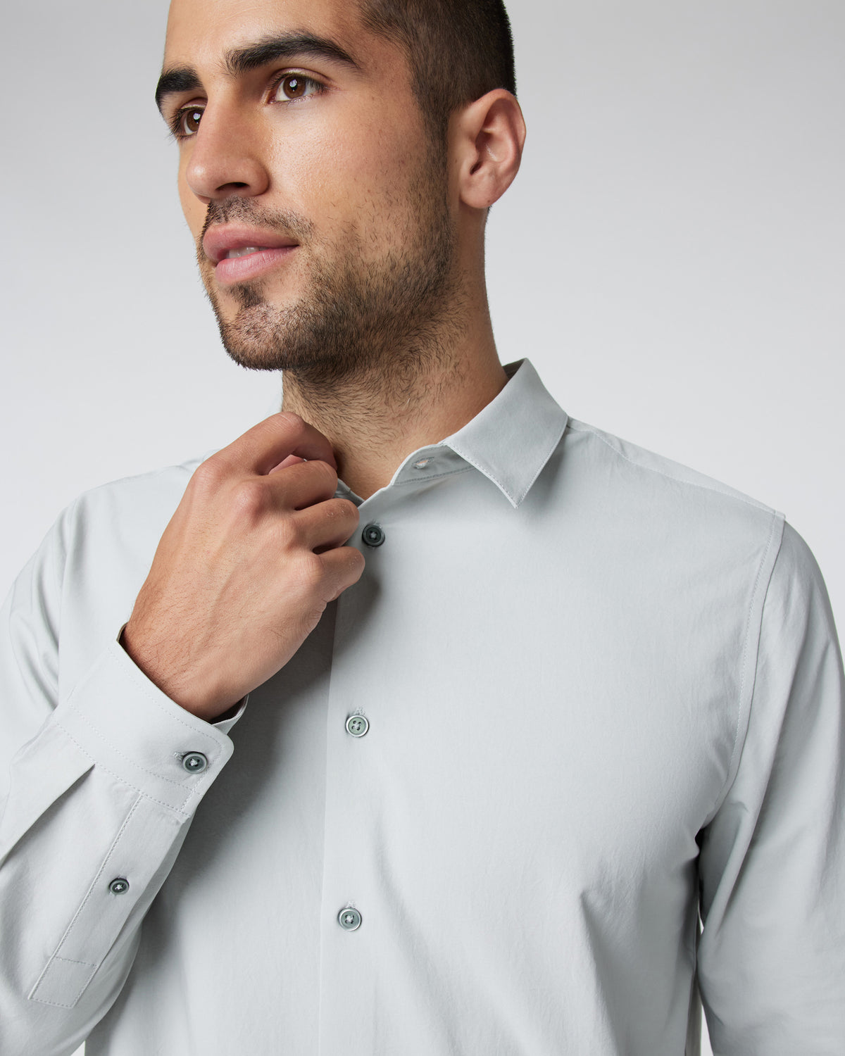 Long Sleeve Manhattan Button Down Sky Grey | Vuori For sale