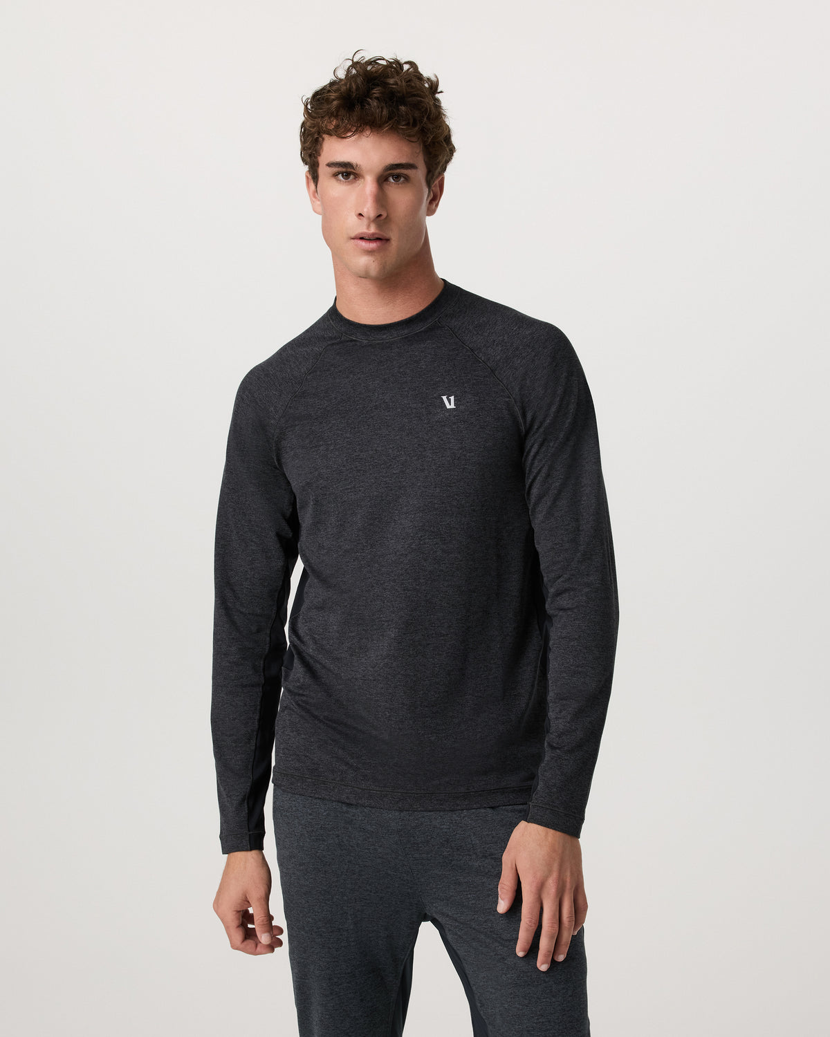 Long Sleeve Ponto Hybrid Baselayer Charcoal Heather | Vuori US