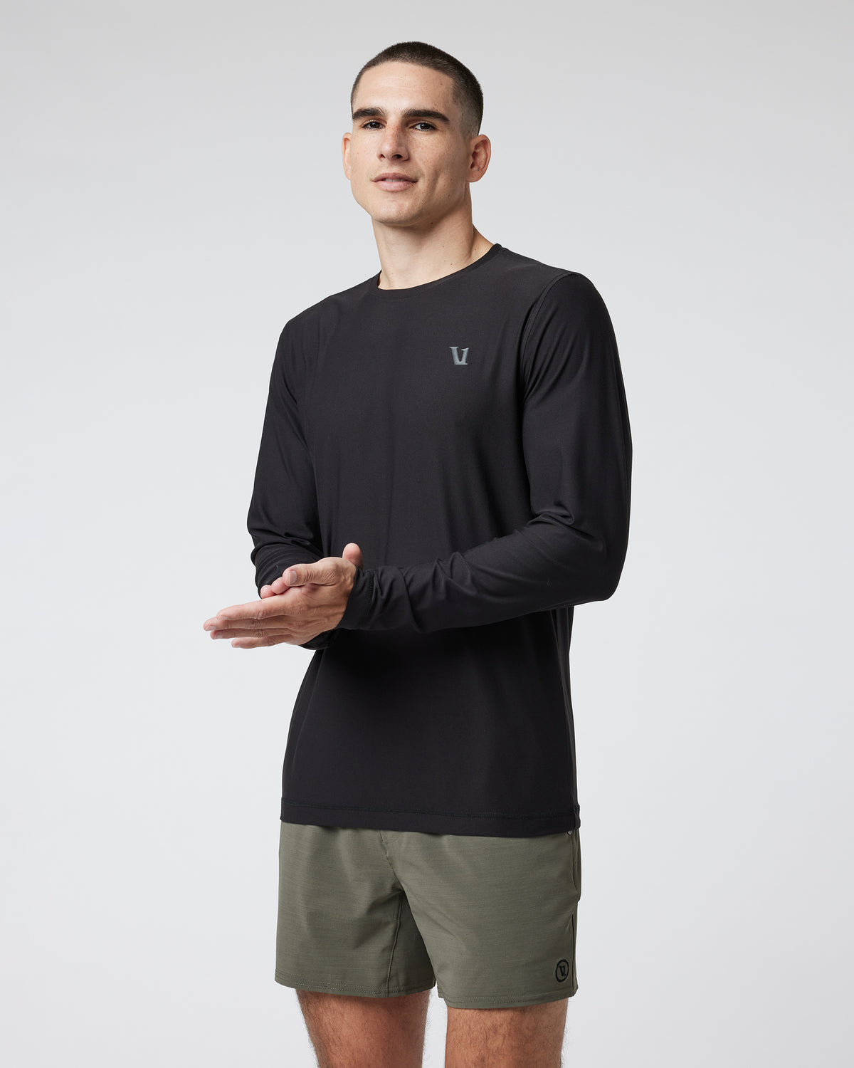 Long Sleeve Strato Graphic Tee Black Workout Tee | Vuori