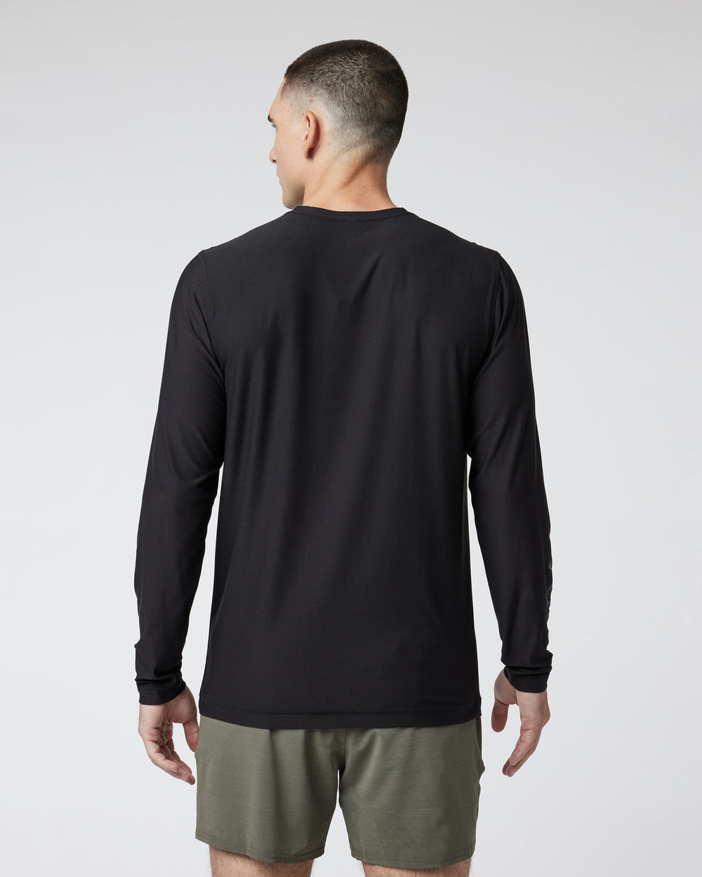 Long Sleeve Strato Graphic Tee Black Workout Tee | Vuori
