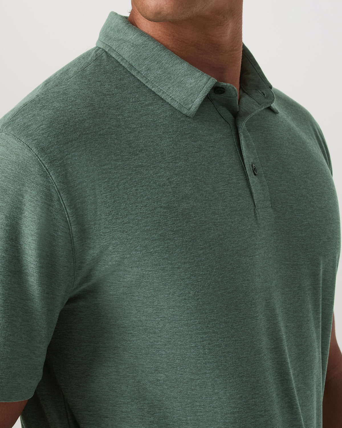 Strato Tech Polo Men's Agate Green Heather Polo Shirt | Vuori US