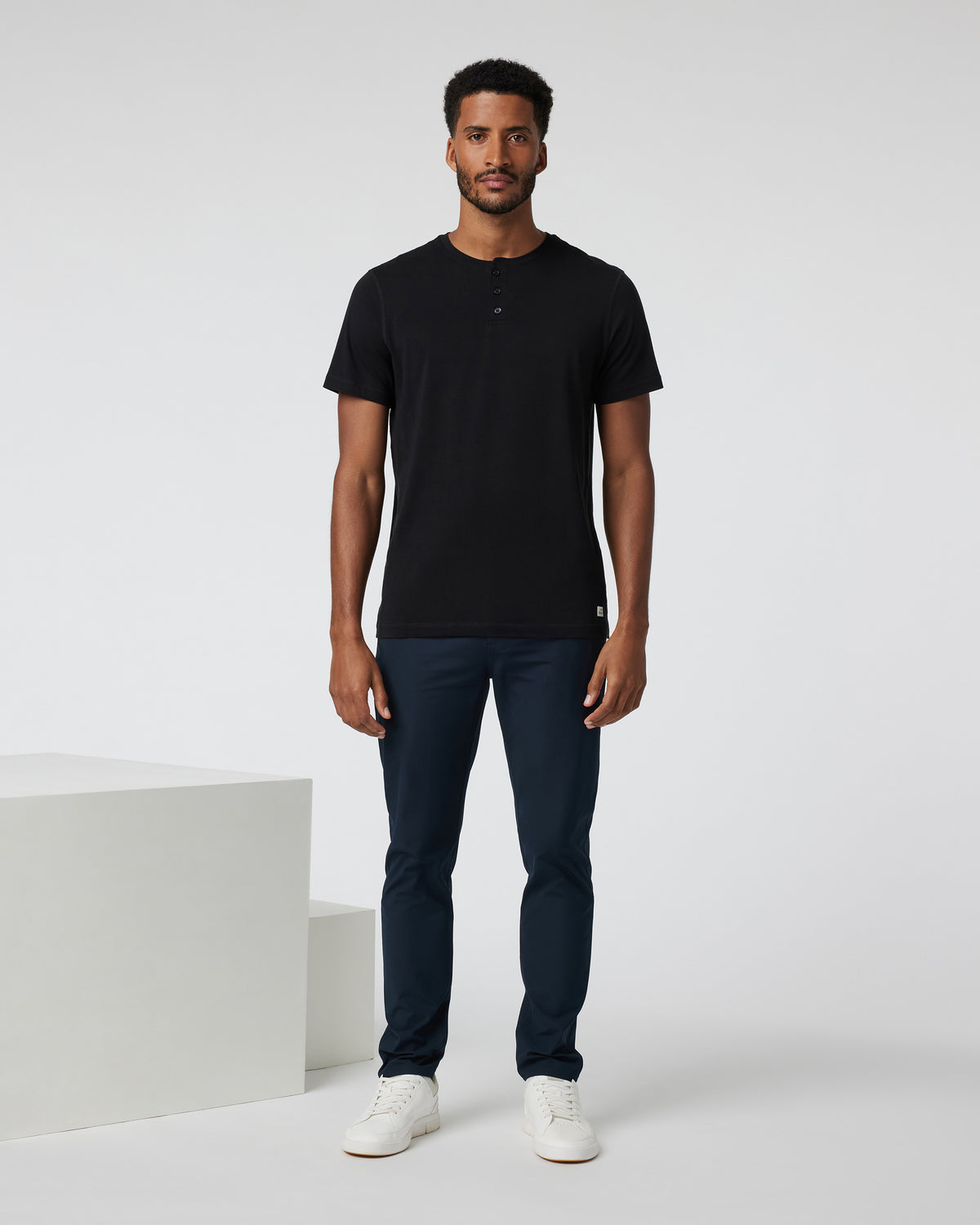 Short-Sleeve Tuvalu Henley Men's Black Henley Shirt | Vuori On sale