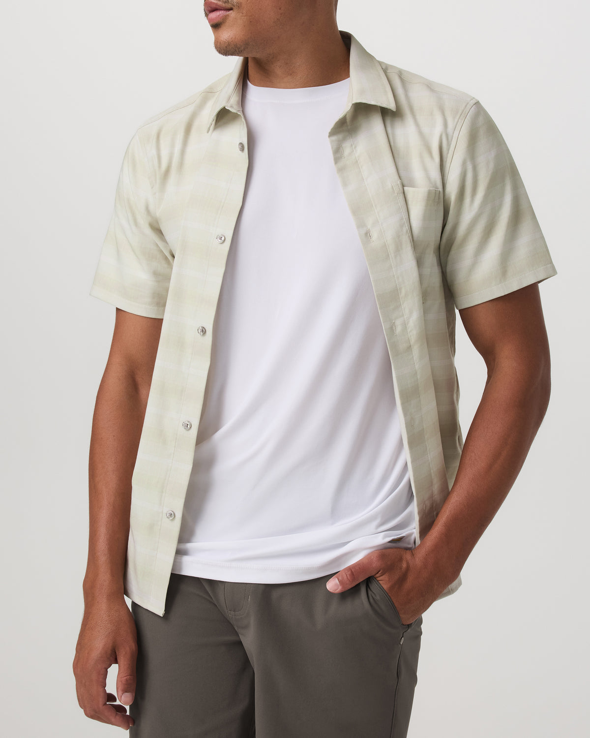 Men's Short Sleeve Plaid Button Down Shirt Sandalwood | Vuori For sale