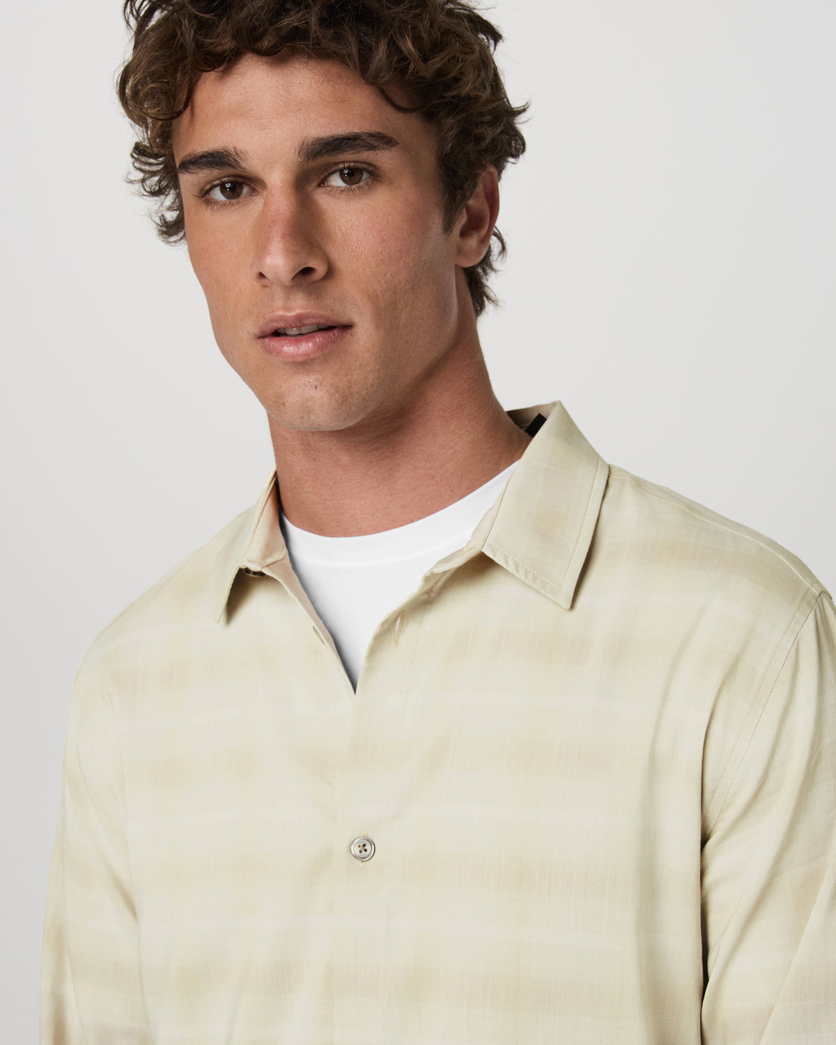 Men's Long Sleeve Plaid Button Down Shirt Sandalwood | Vuori Clothing