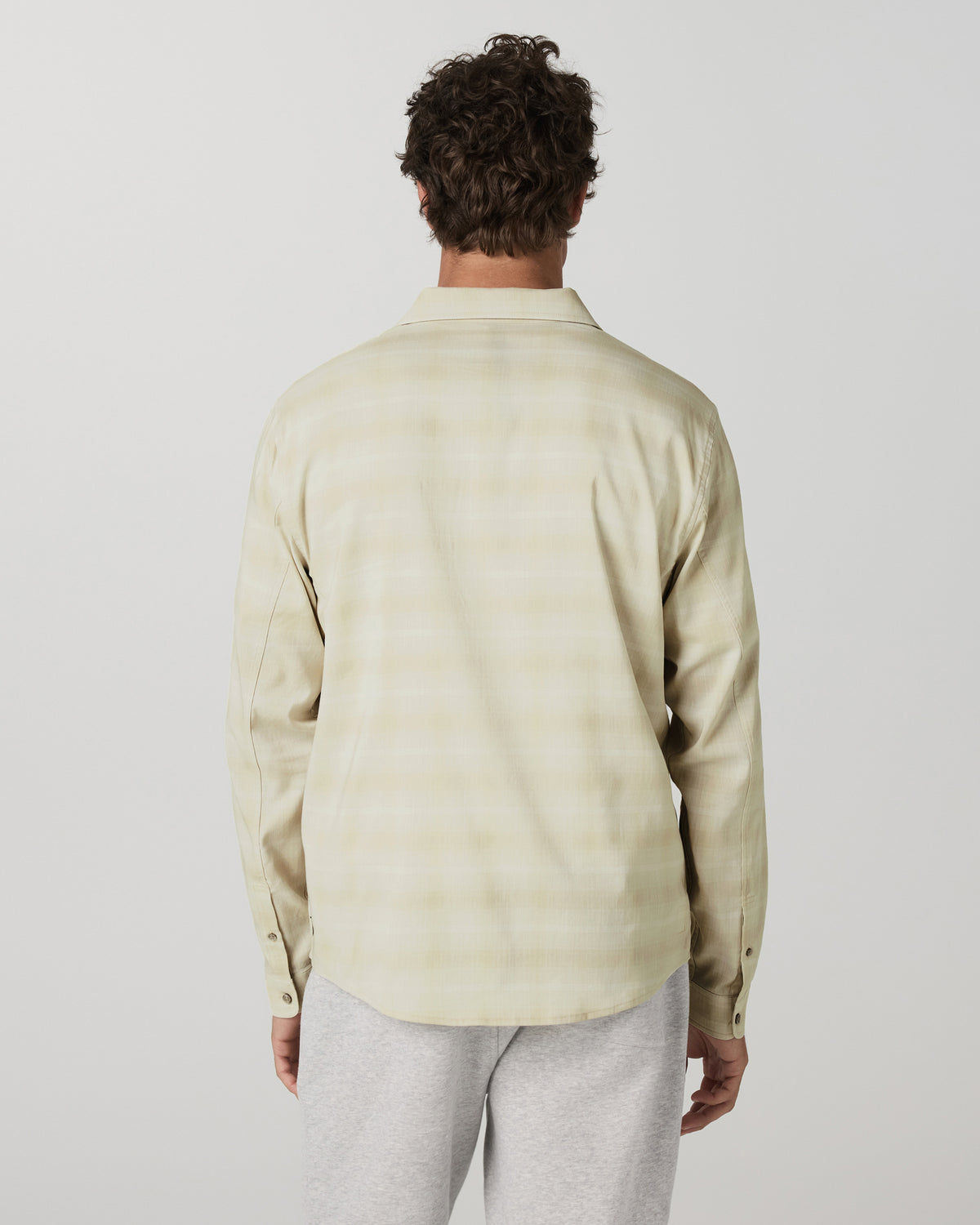 Men's Long Sleeve Plaid Button Down Shirt Sandalwood | Vuori Clothing