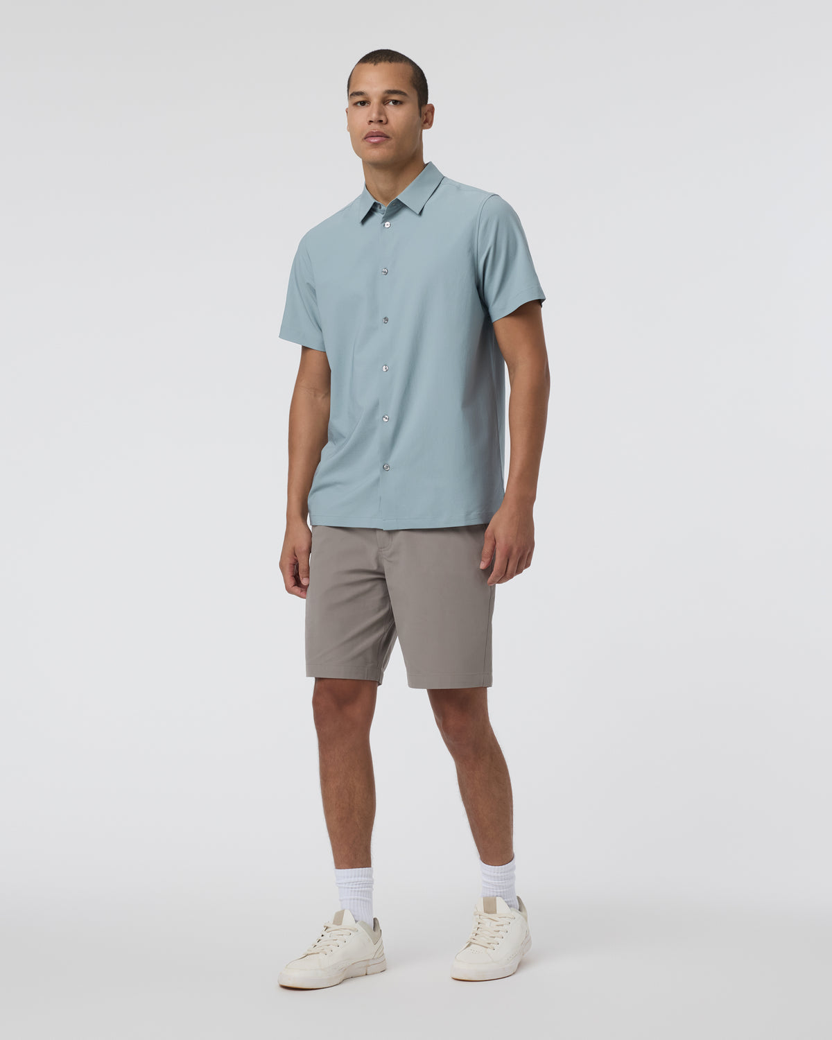 Short Sleeve Manhattan Button Down Men's Mist Shirt | Vuori US