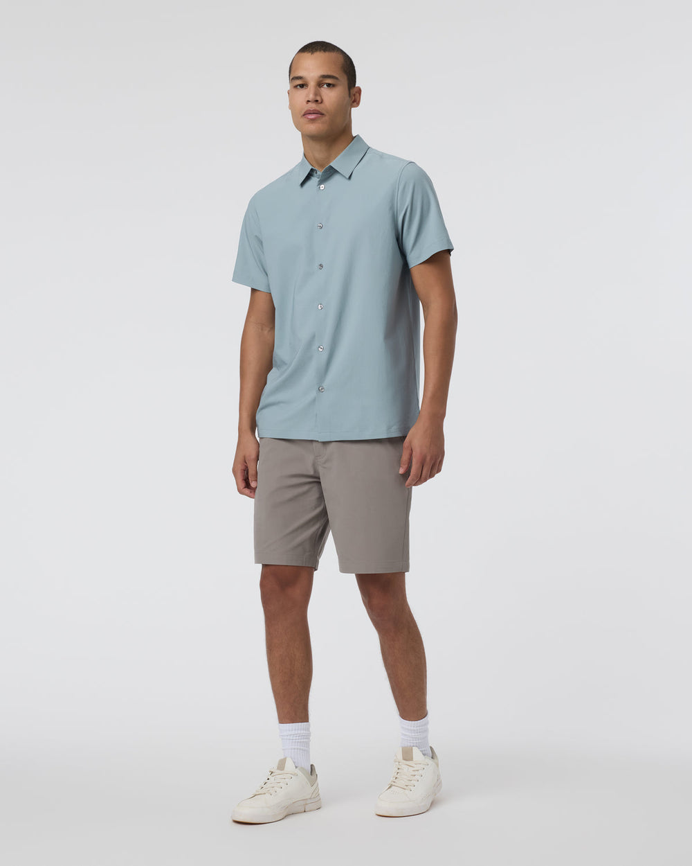 Short Sleeve Manhattan Button Down Men's Mist Shirt | Vuori US