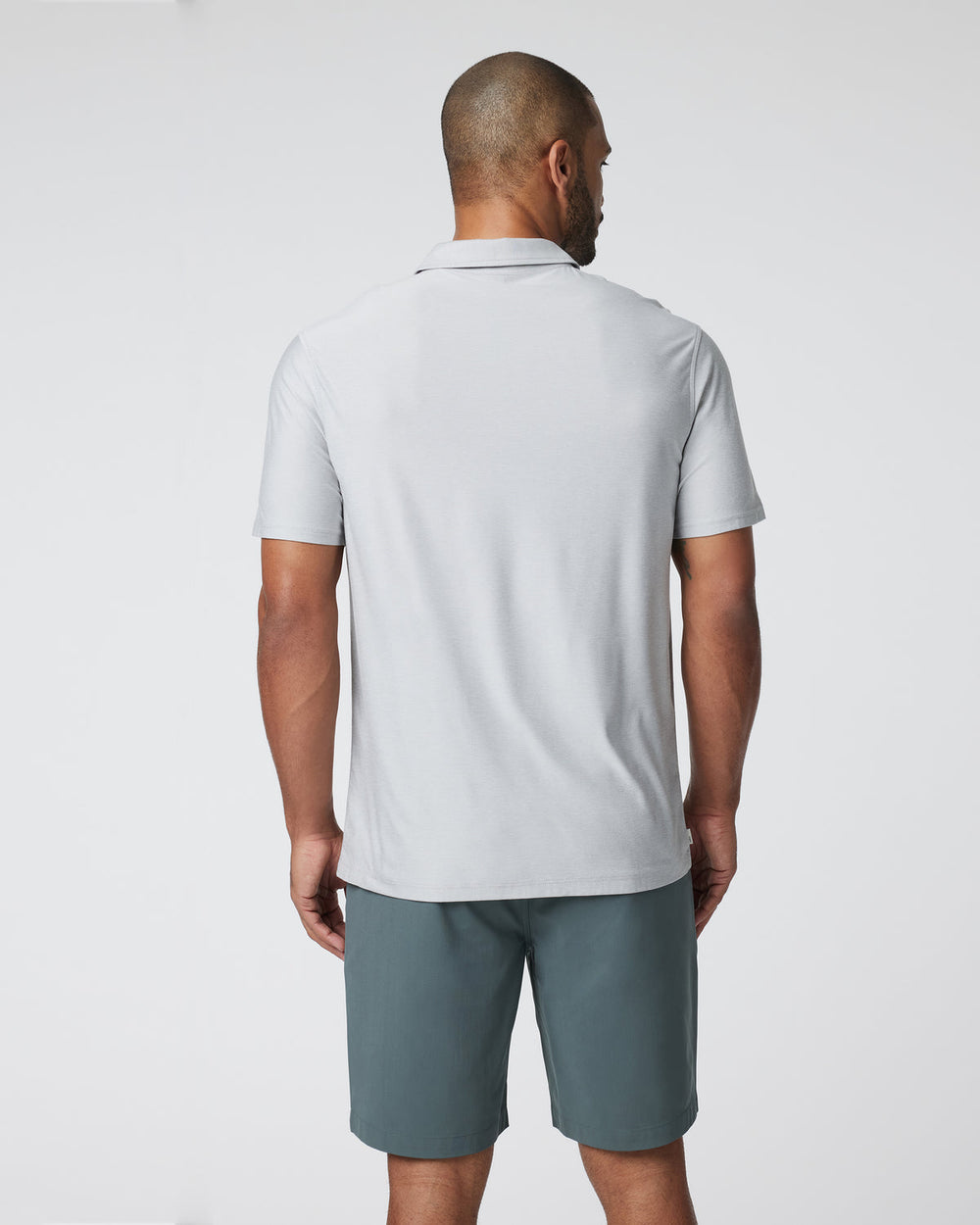Short Sleeve Strato Button Down Men's Platinum Shirt | Vuori Sale