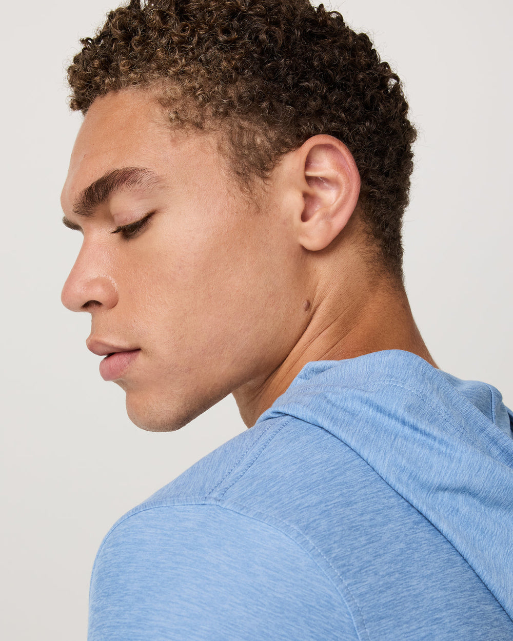 Strato Tech Hoodie Men's Isle Blue Heather Hoodie | Vuori US