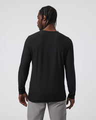 Long Sleeve Strato Tech Tee Men's Black Shirt | Vuori Sale