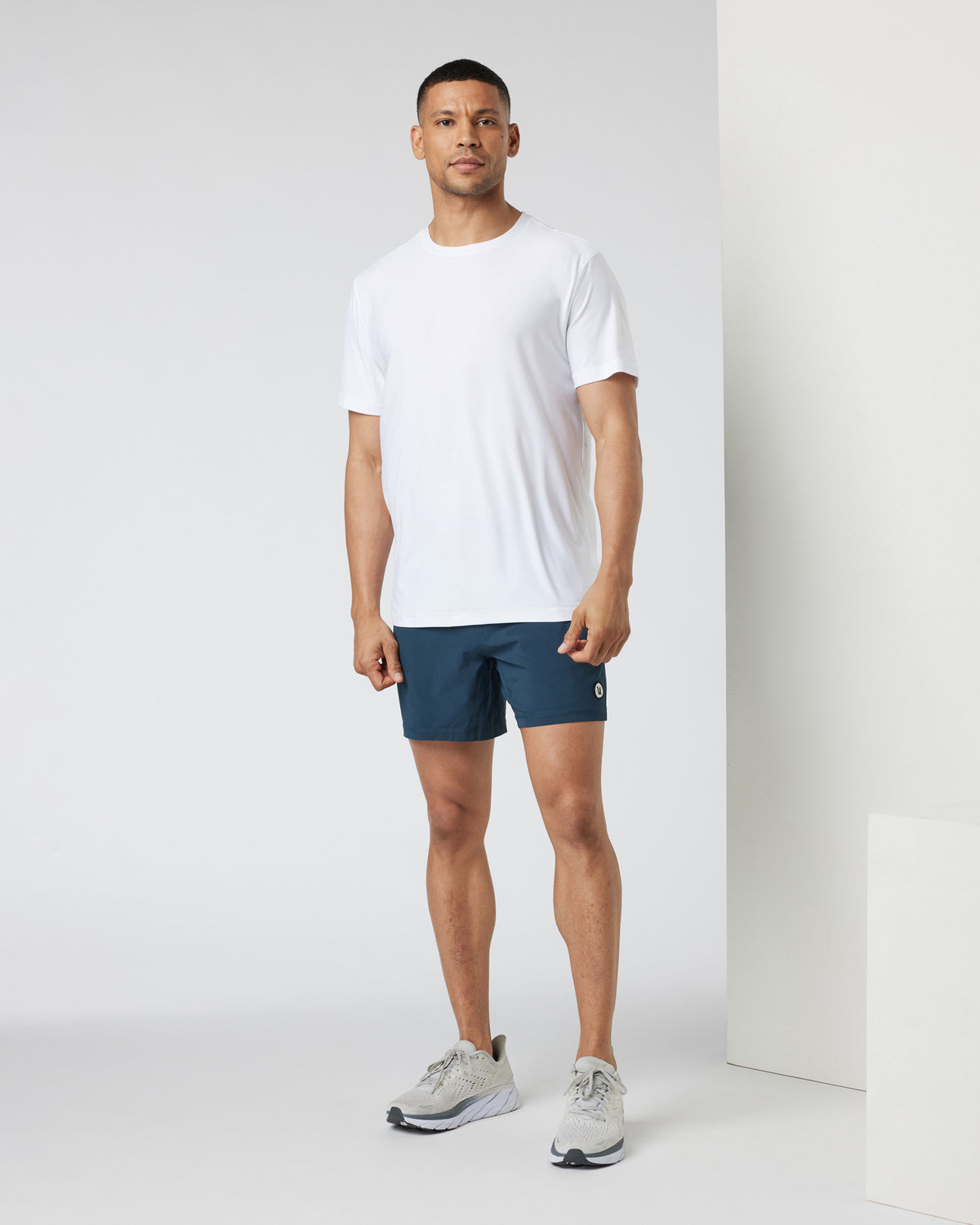 Strato Tech Tee Men's White Tech Shirt | Vuori Clothing