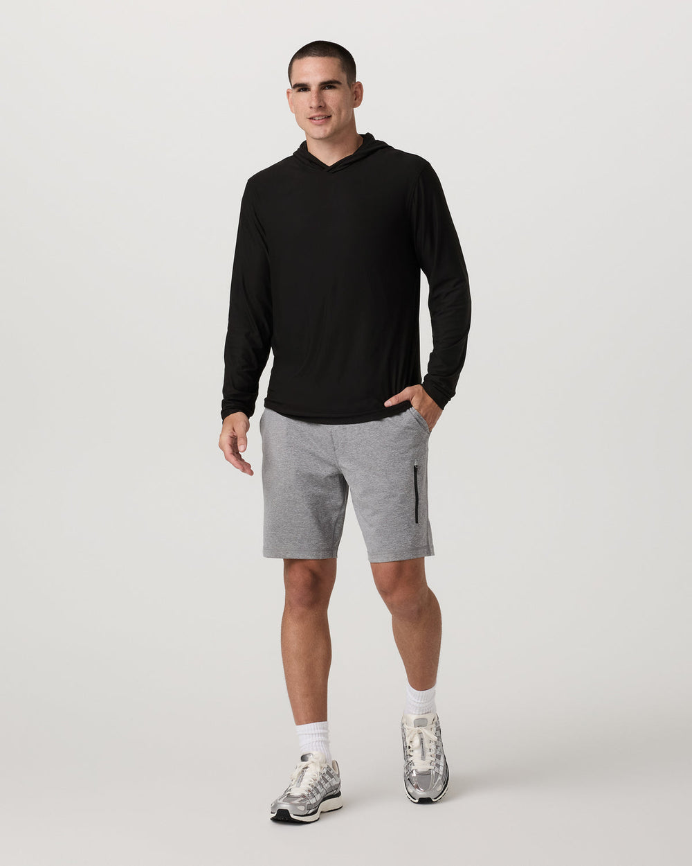 Strato Tech Hoodie Men's Black Long Sleeve Hoodie | Vuori