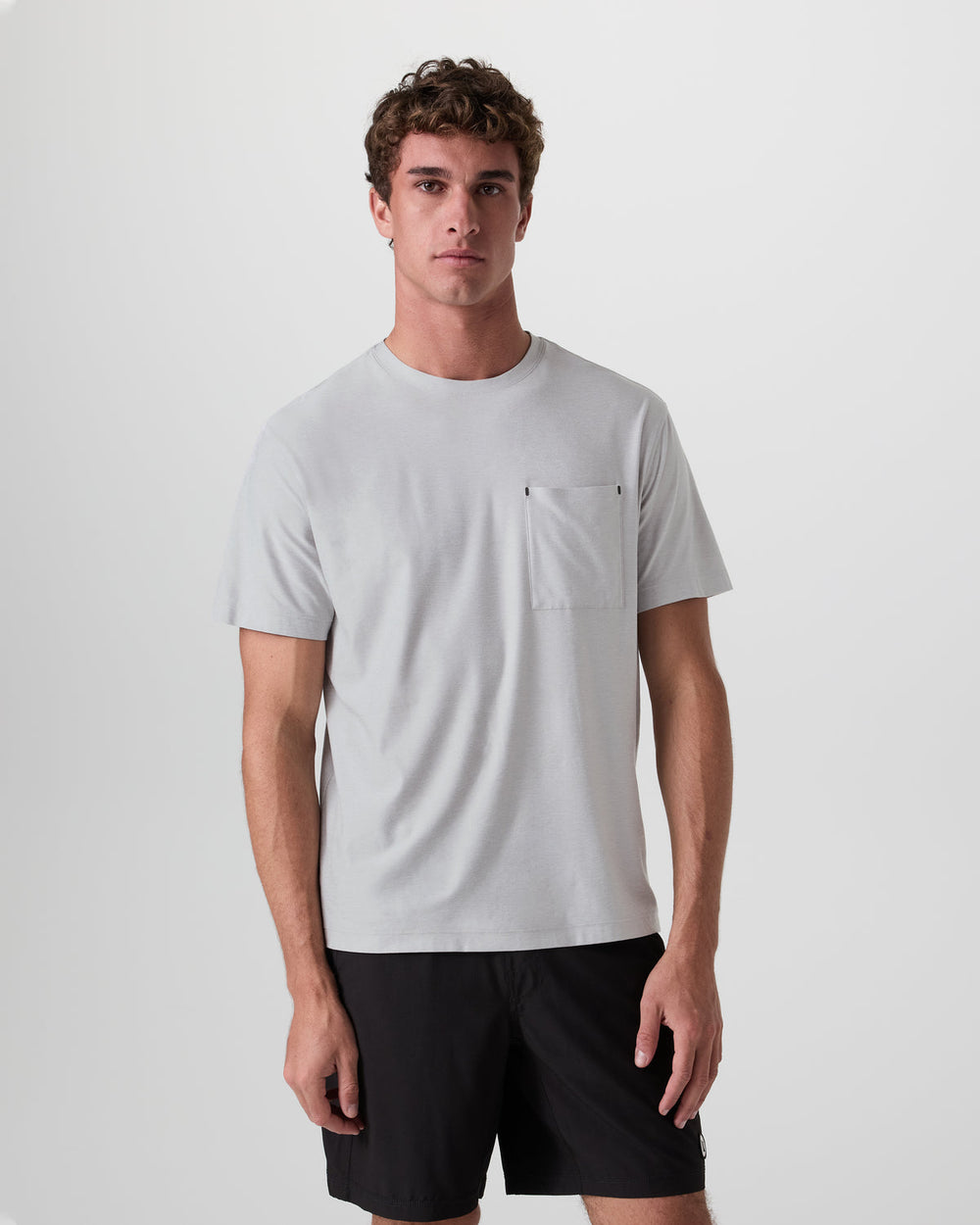 Short Sleeve Strato Pocket Tee - Relaxed Fit Platinum Heather | Vuori On sale