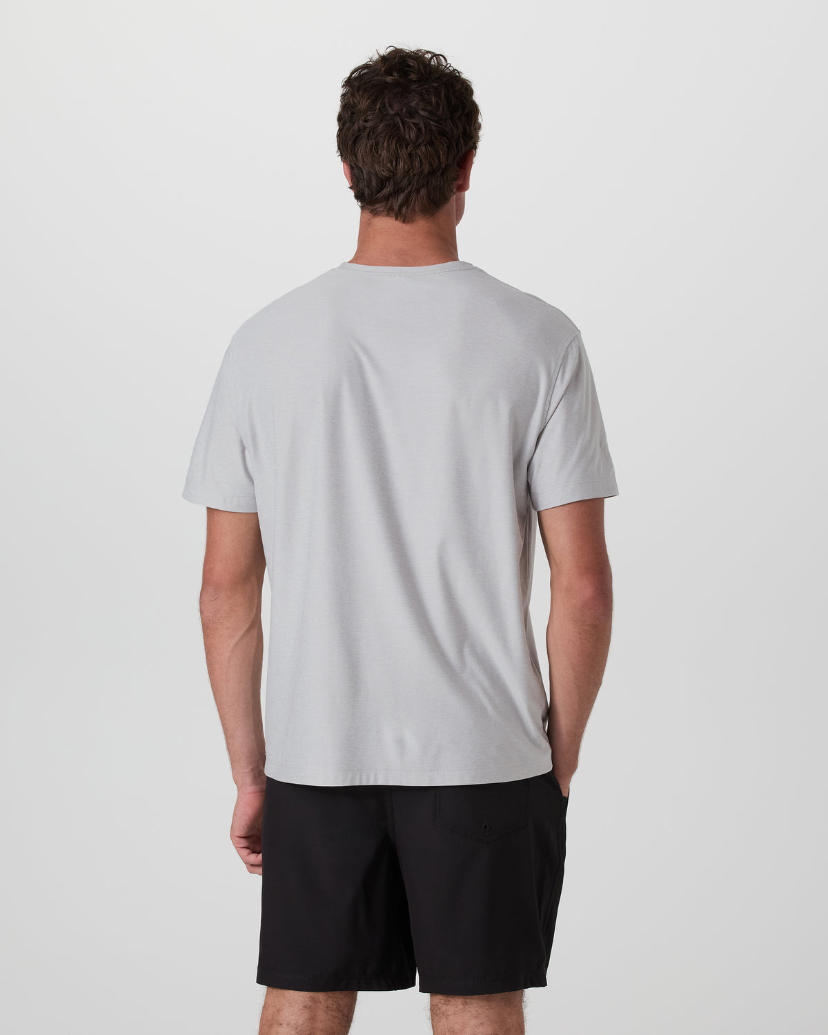 Short Sleeve Strato Pocket Tee - Relaxed Fit Platinum Heather | Vuori On sale
