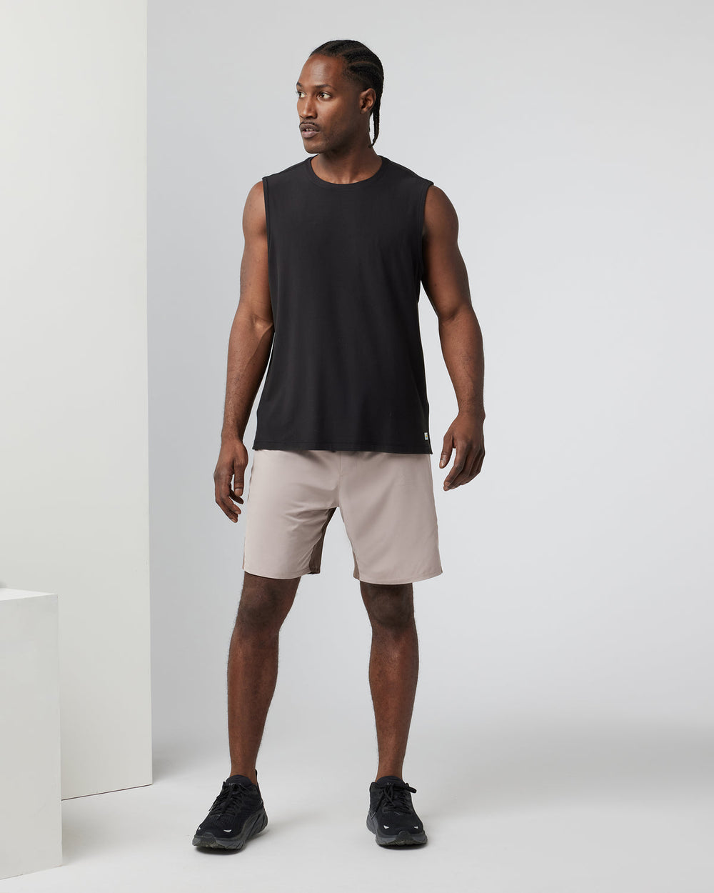 Strato Muscle Tee Men's Black Muscle Shirt | Vuori Online