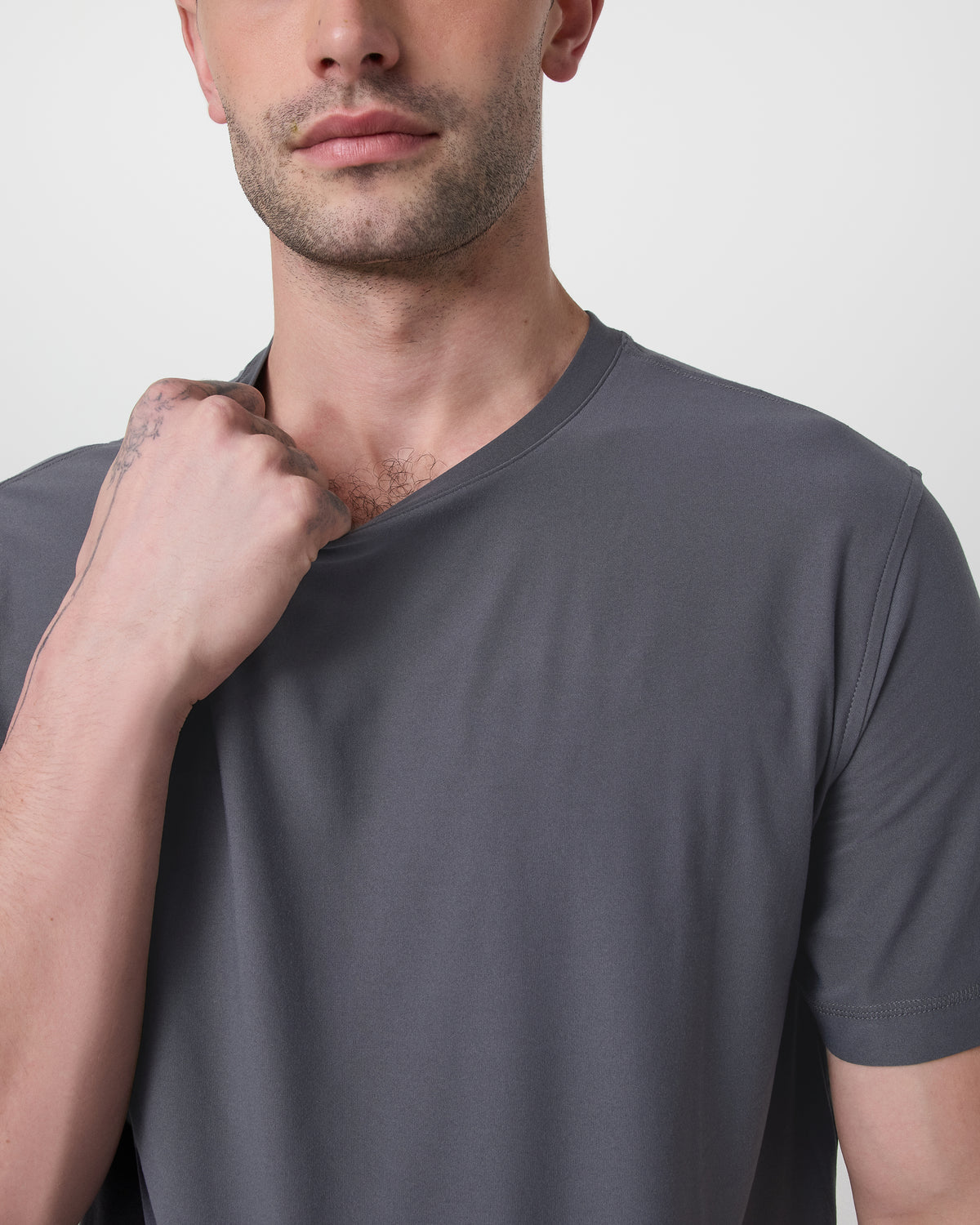 Strato Tech Tee Men's Moonlight Workout Shirt | Vuori US