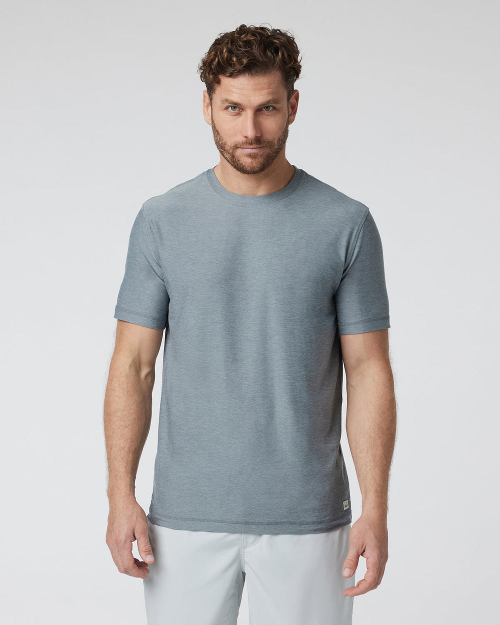 Strato Tech Tee Dusty Blue Heather Workout Shirt | Vuori Clothing