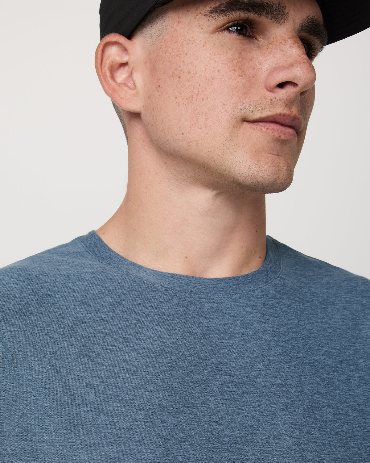 Strato Muscle Tee Men's Pool Blue Heather Tank Top | Vuori Outlet